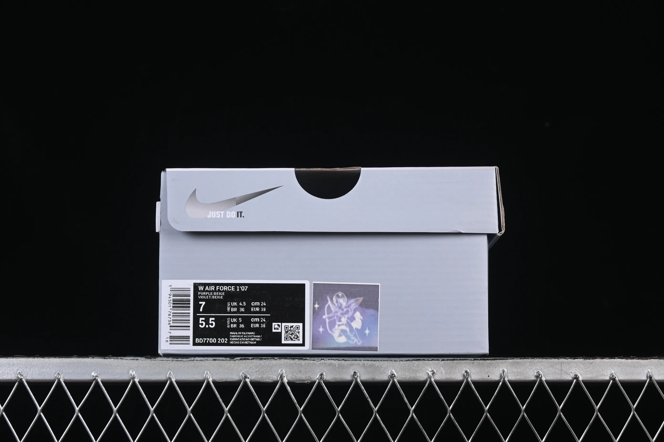 All categories Nk Air Force 1 Air Force series Nk Air Force 1 Low Air Force low-top Nike Air Force 1'07 Low "Dreaming" Hand-painted graffiti Love the sky and weave dreams Air Force 1 low-top casual sneakers BD7700-202